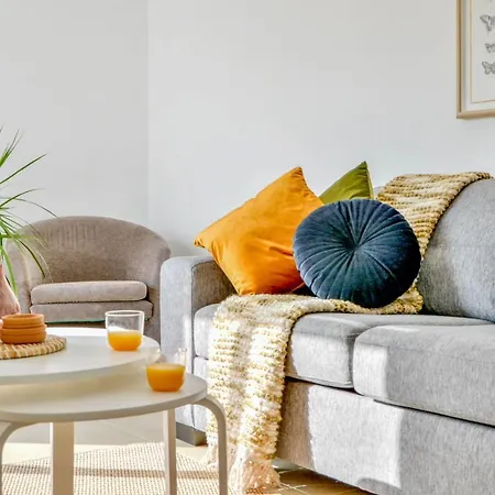 Phaedrus Living: Seaside Luxury Flat Lighthouse 67 아파트 *